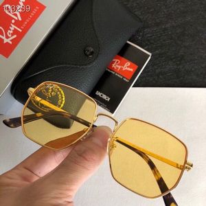 Ray-Ban Sunglasses 660